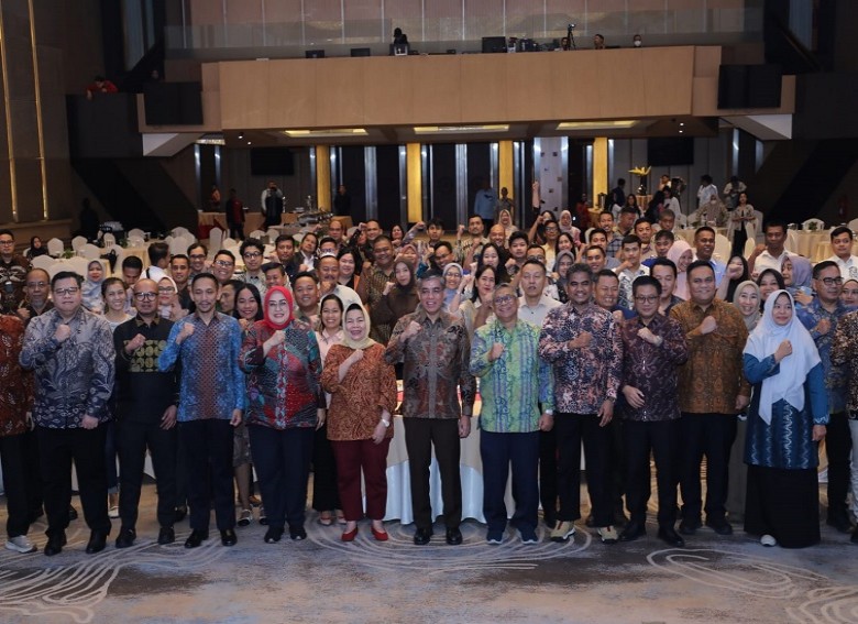 Menaker Tegaskan Produktivitas dan Pelindungan Pekerja Perkuat Daya Saing Tenaga Kerja
