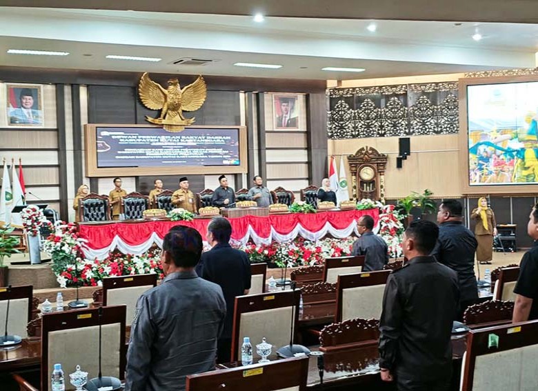 Dari Kecamatan hingga BUMD, DPRD Kukar Tata Ulang Lima Regulasi Daerah